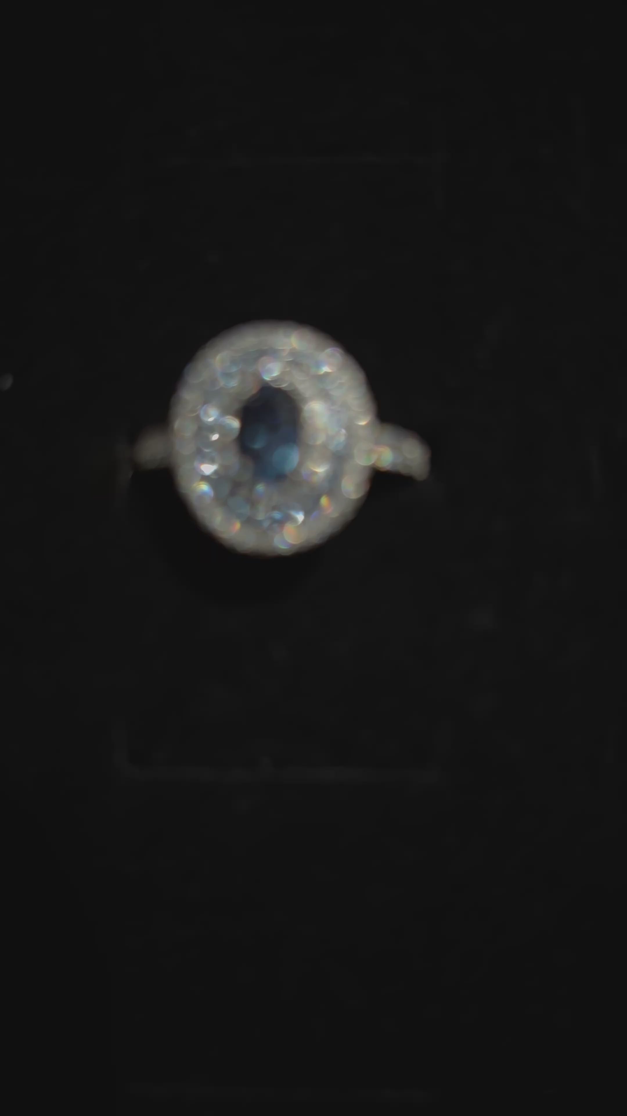 Pierścionek Zaręczynowy z Błękitnymi i Białymi Moissanitami - Srebro 925 | AuraJewellery