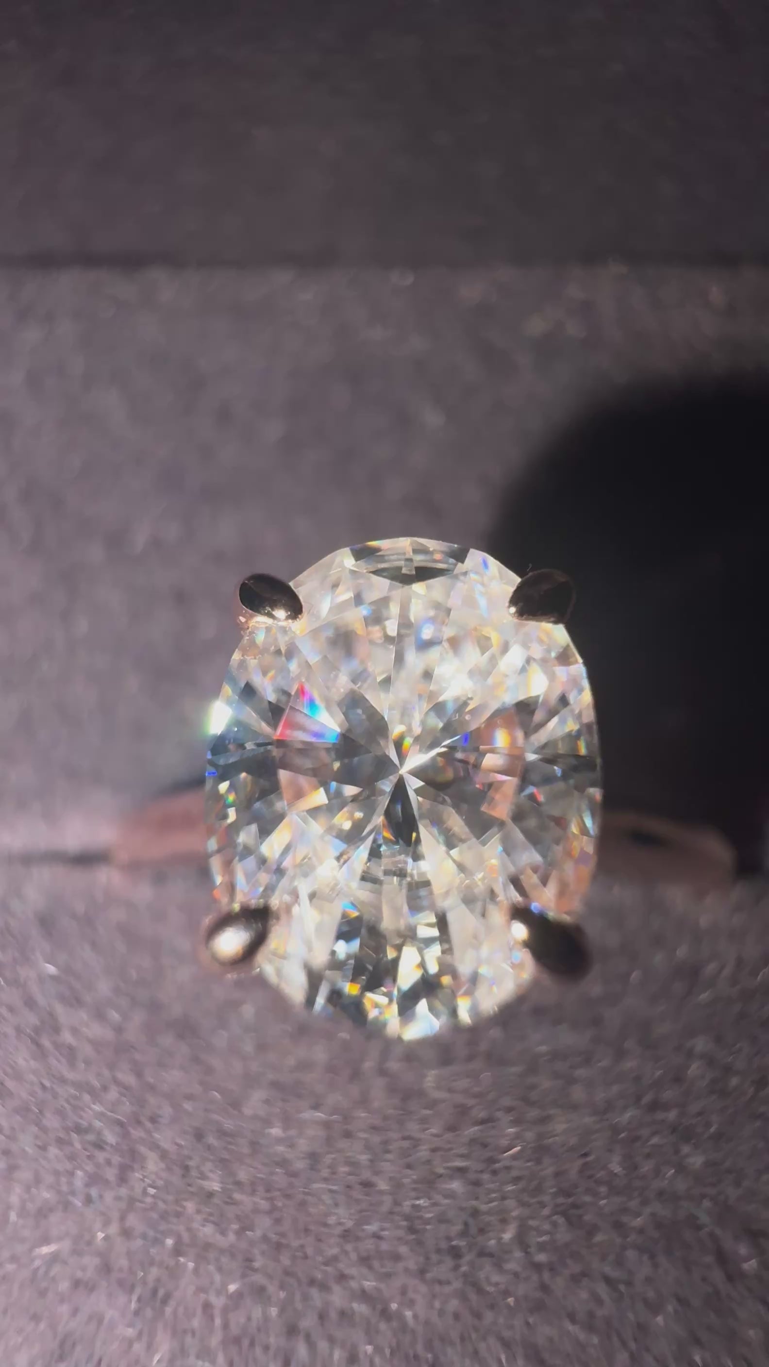Pierścionek Moissanite Solitaire Rose Gold plated (Srebro 925) | Aura Jewellery